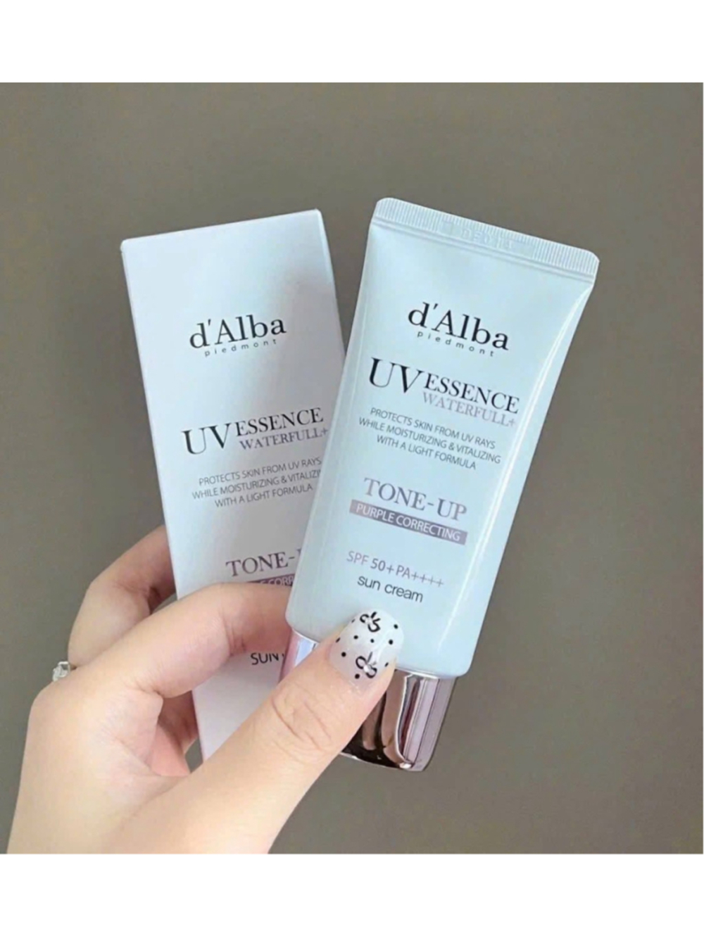 d'Alba dAlba Waterfull UV Essence Tone-Up Sun Cream 50mL #Purple (2024' new)